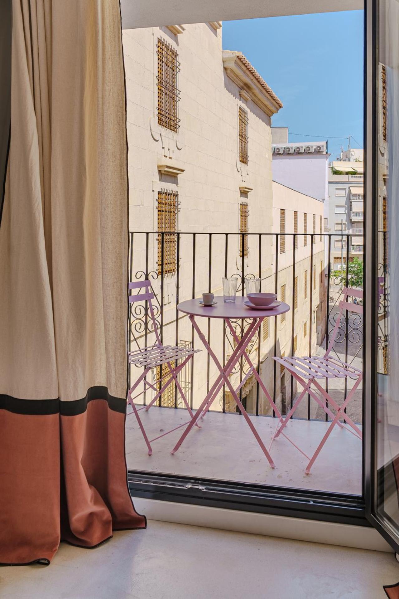 Apartment With Exceptional Charm In Historic Center Of Alicante Exteriér fotografie