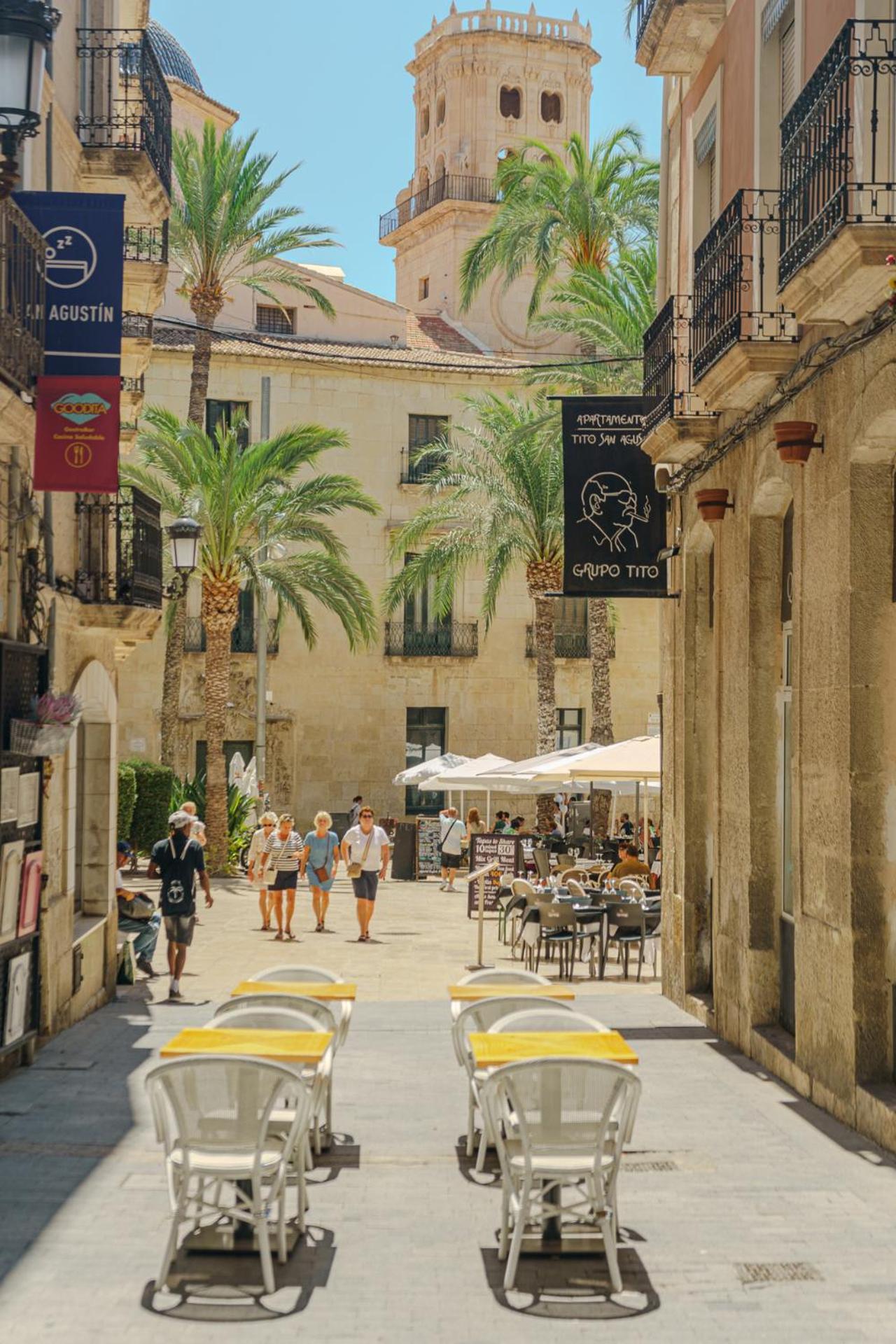 Apartment With Exceptional Charm In Historic Center Of Alicante Exteriér fotografie